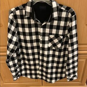 Nomad black/white Flannel